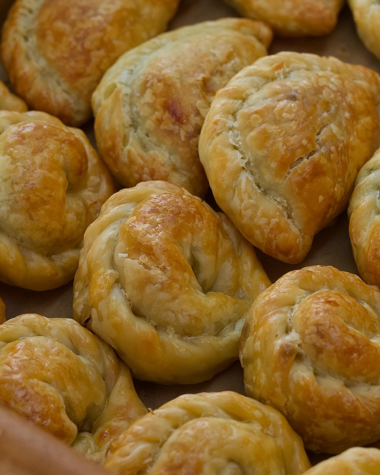 Spinach and cheese empanada